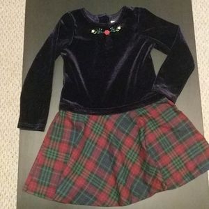 🎉 Host Pick🎉NWOT Girls 5 Xmas dress-velvet top & plaid bottom